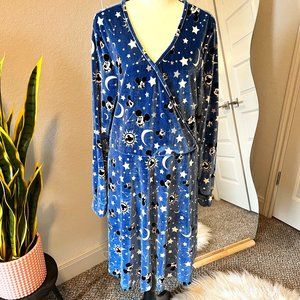 HOT TOPIC MICKEY CELESTIAL DRESS